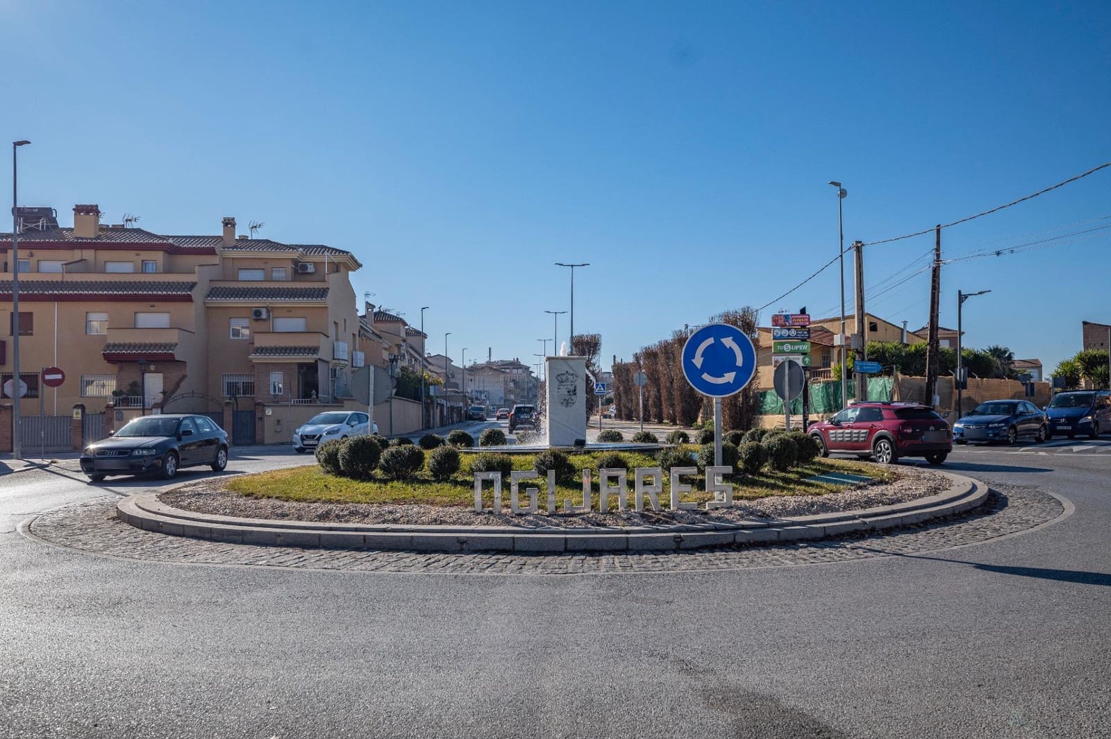 4 soverom Rekkehus til salgs i Ogijares med svømmebasseng garasje - € 319 000 (Ref: 9533847)