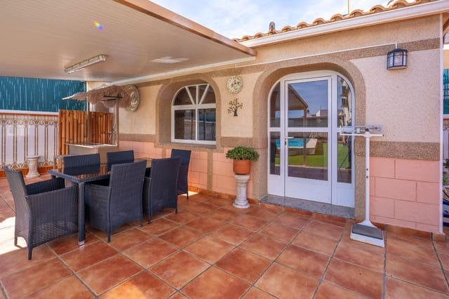 6 camera da letto Villa in vendita in El Chaparral, Torrevieja con piscina garage - 645.000 € (Rif: 9586632)