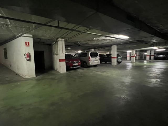 Garage for sale in Centro, Torrevieja - € 14,000 (Ref: 9605089)