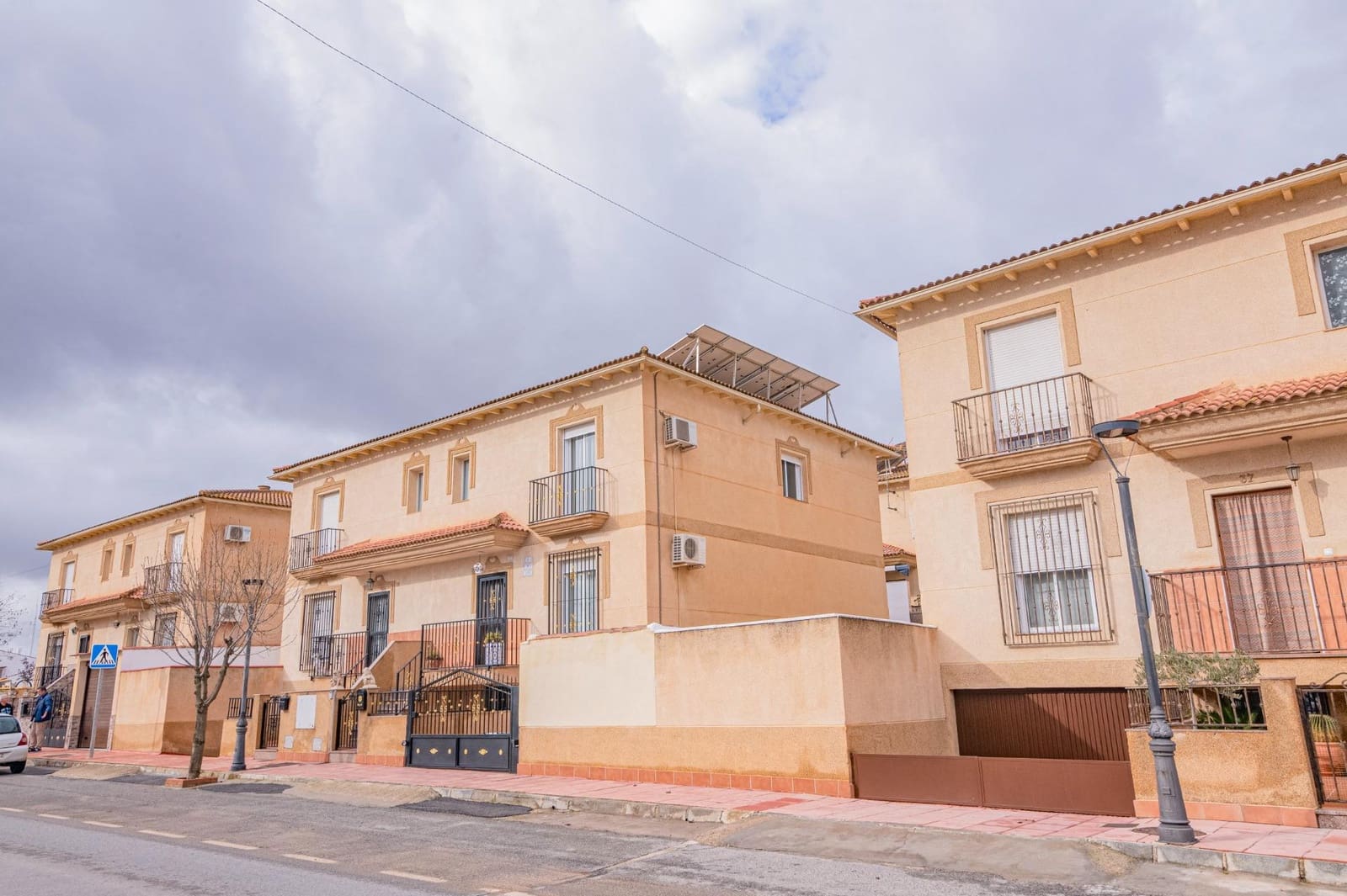 4 chambre Villa/Maison Semi-Mitoyenne à vendre à Alomartes avec garage - 215 000 € (Ref: 9611645)