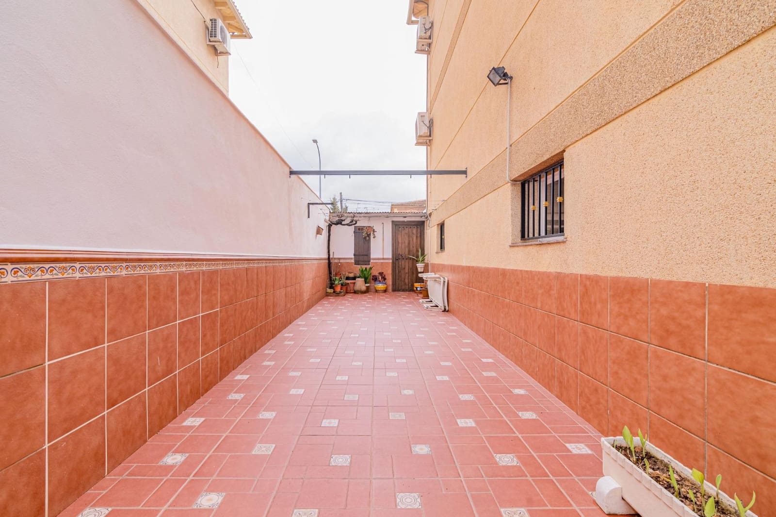 4 chambre Villa/Maison Semi-Mitoyenne à vendre à Alomartes avec garage - 215 000 € (Ref: 9611645)