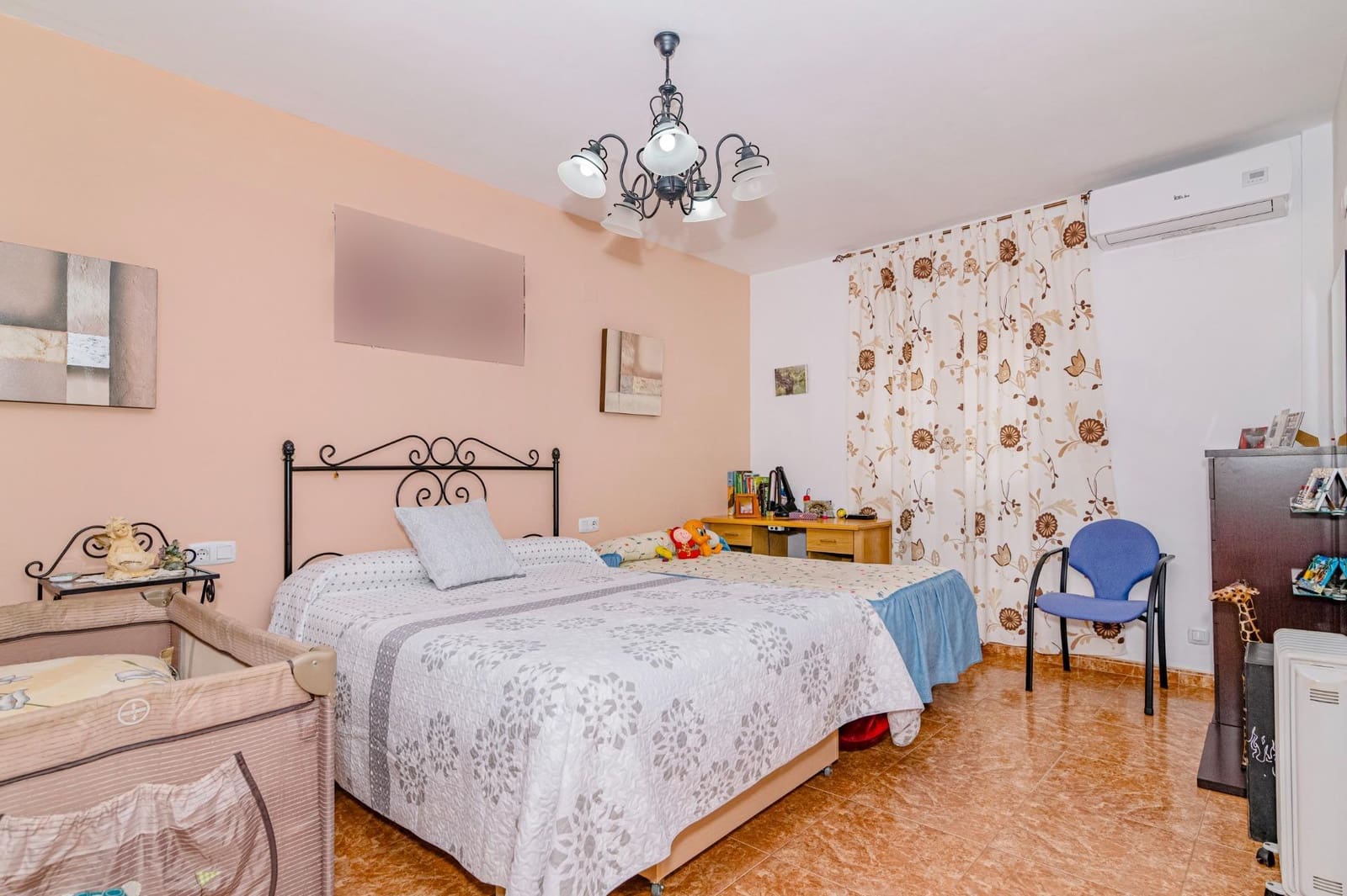 4 chambre Villa/Maison Semi-Mitoyenne à vendre à Alomartes avec garage - 215 000 € (Ref: 9611645)