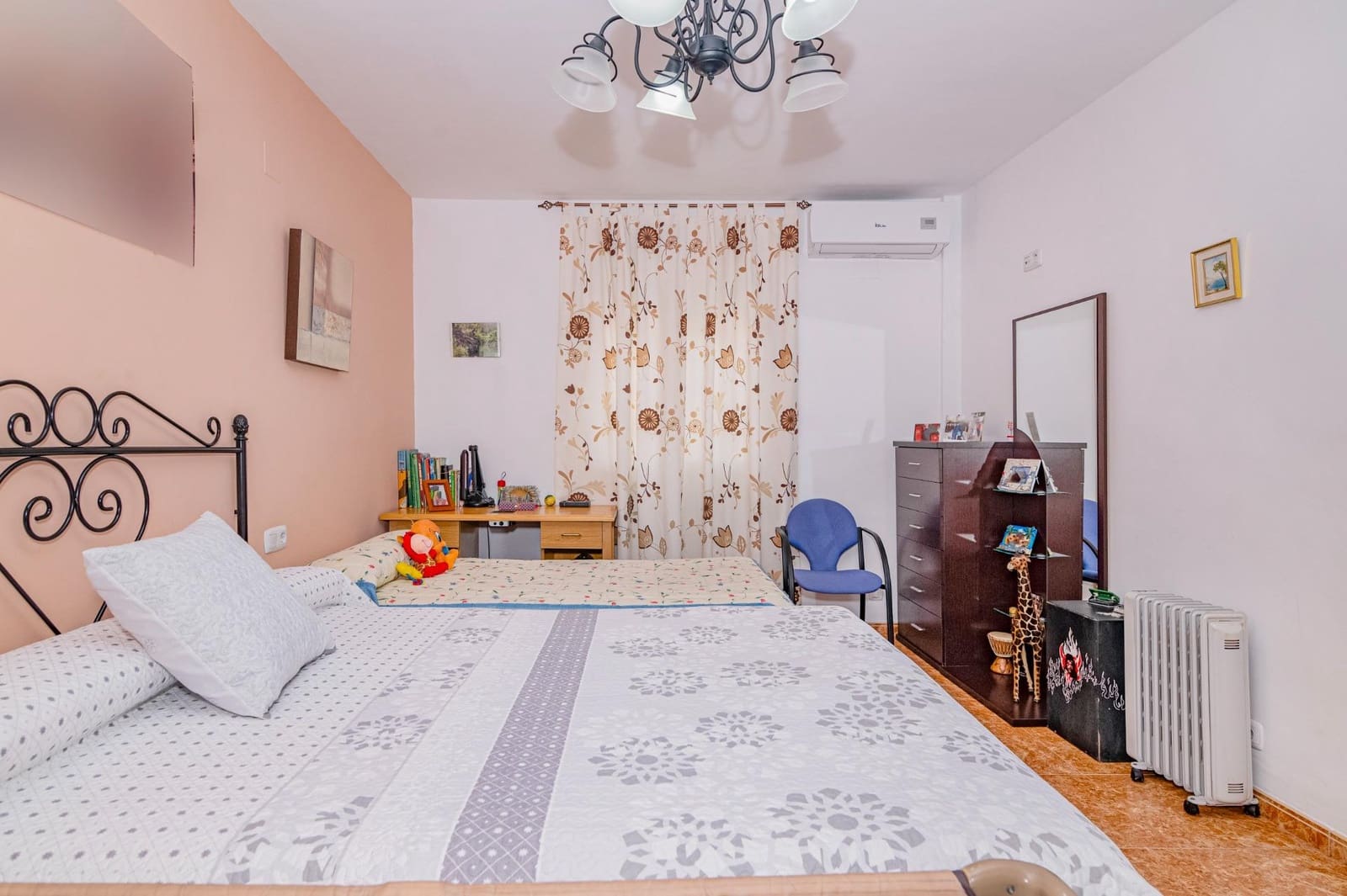 4 chambre Villa/Maison Semi-Mitoyenne à vendre à Alomartes avec garage - 215 000 € (Ref: 9611645)