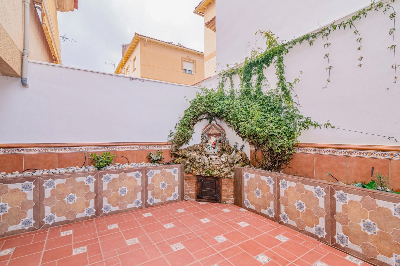 4 chambre Villa/Maison Semi-Mitoyenne à vendre à Alomartes avec garage - 215 000 € (Ref: 9611645)