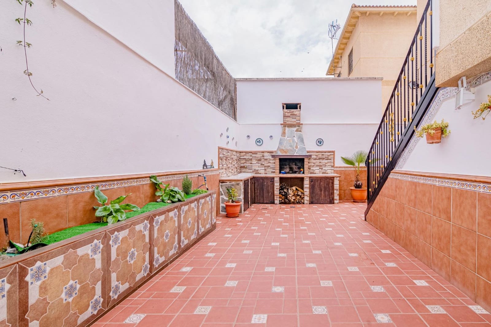 4 chambre Villa/Maison Semi-Mitoyenne à vendre à Alomartes avec garage - 215 000 € (Ref: 9611645)