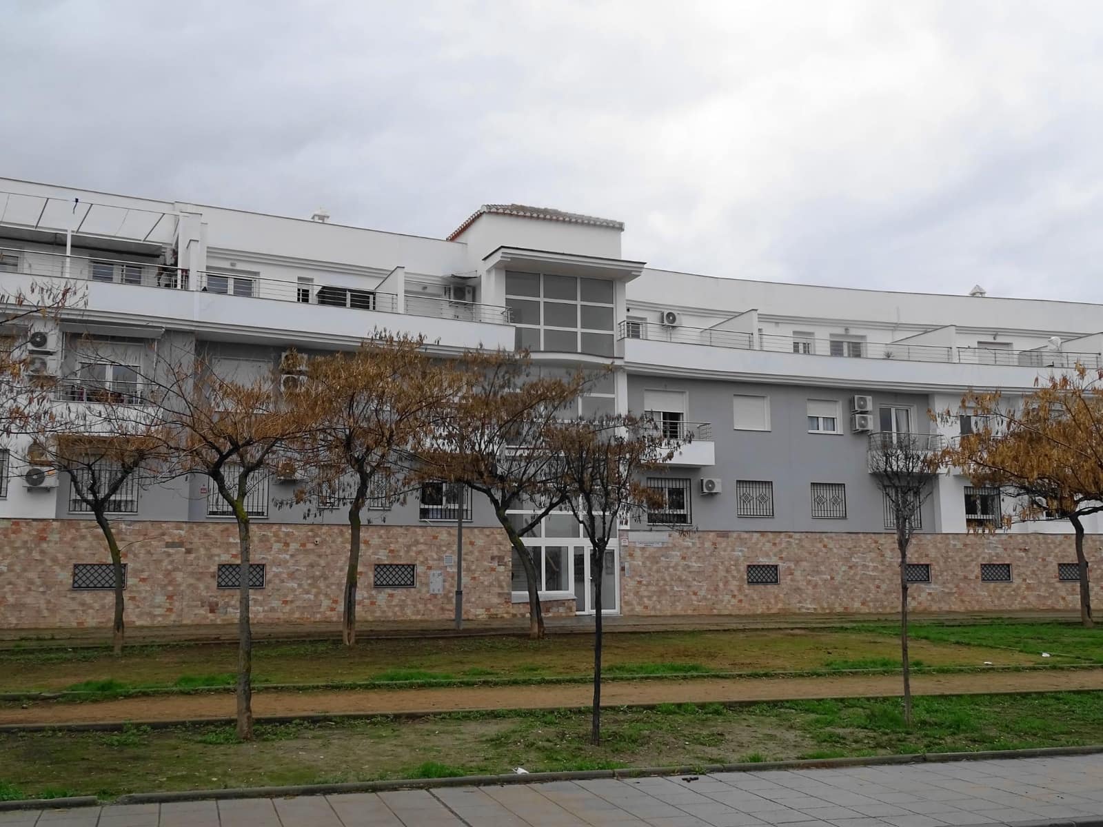 1 bedroom Penthouse for sale in Churriana de la Vega with garage - € 160,000 (Ref: 9611647)