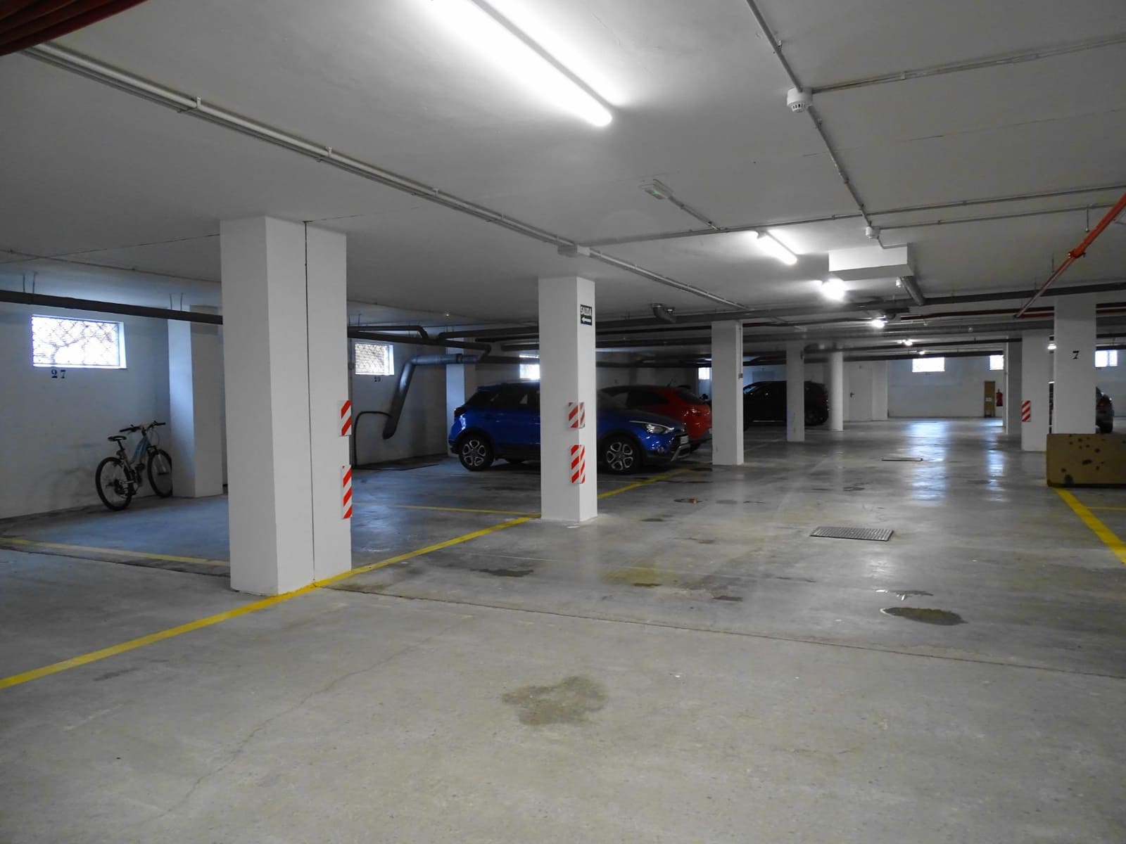 1 bedroom Penthouse for sale in Churriana de la Vega with garage - € 160,000 (Ref: 9611647)