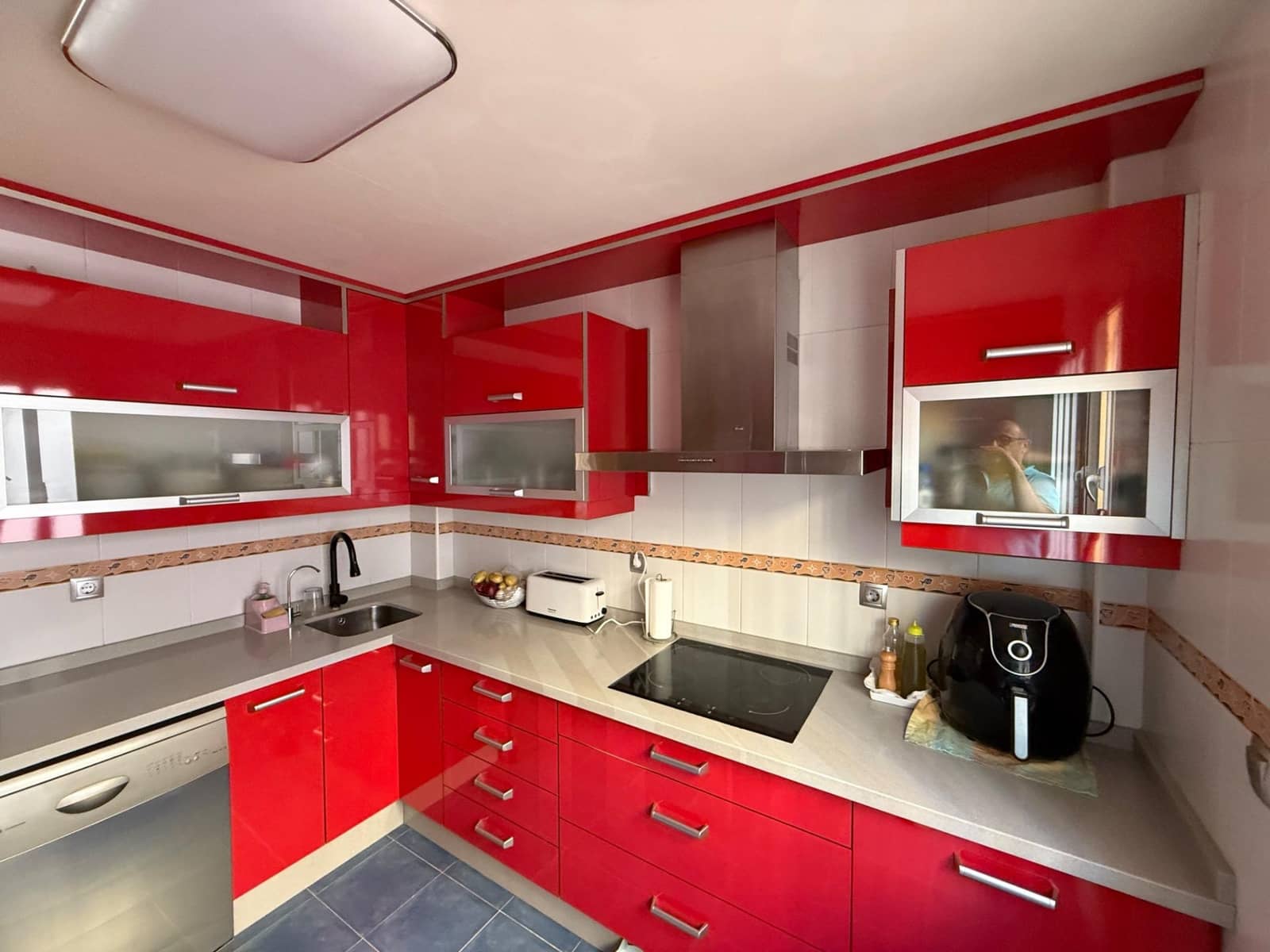 3 makuuhuone Rivitalo myytävänä paikassa Gojar mukana 
autotalli - 229 900 € (Ref: 9611648)