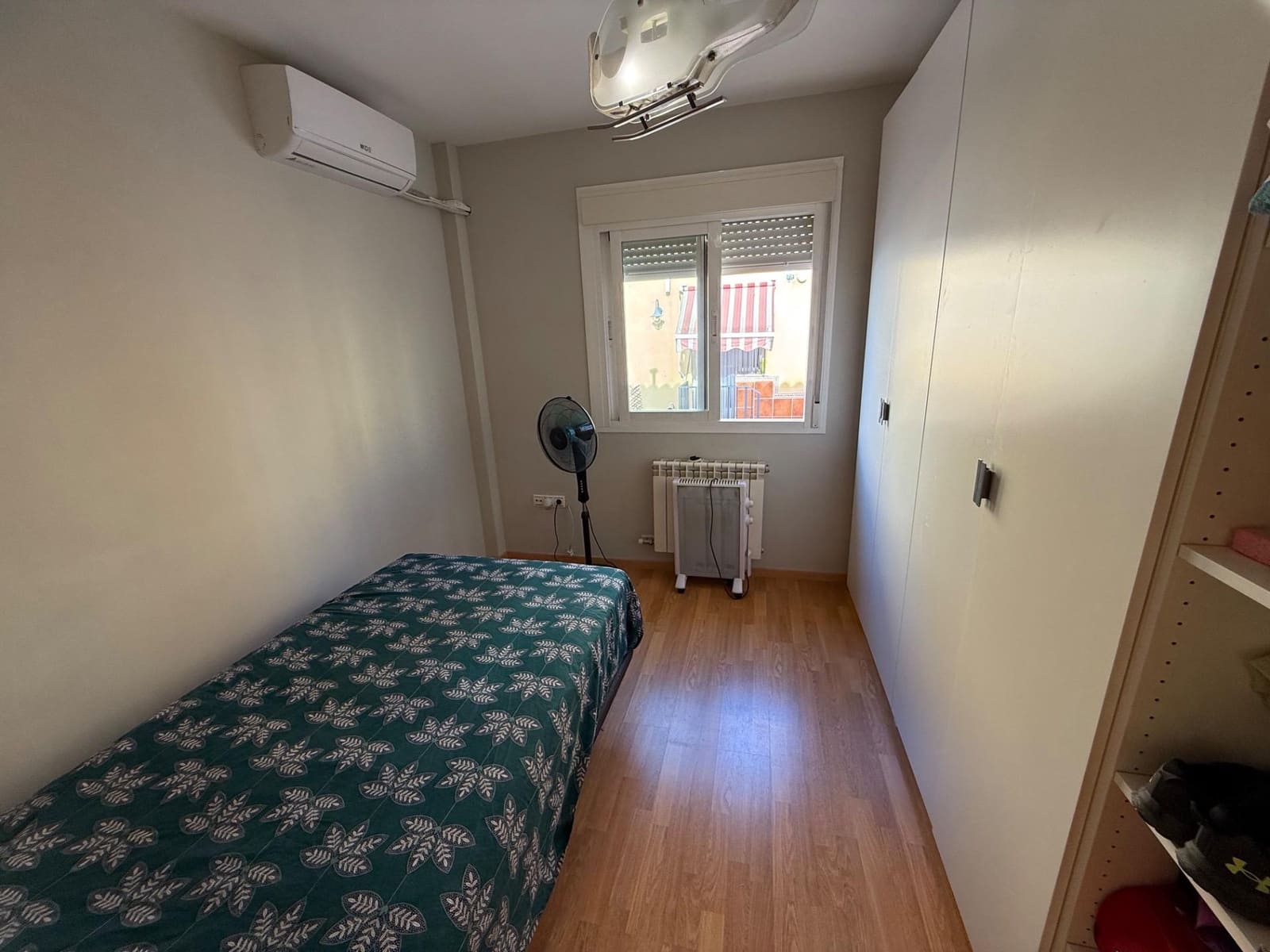 3 makuuhuone Rivitalo myytävänä paikassa Gojar mukana 
autotalli - 229 900 € (Ref: 9611648)