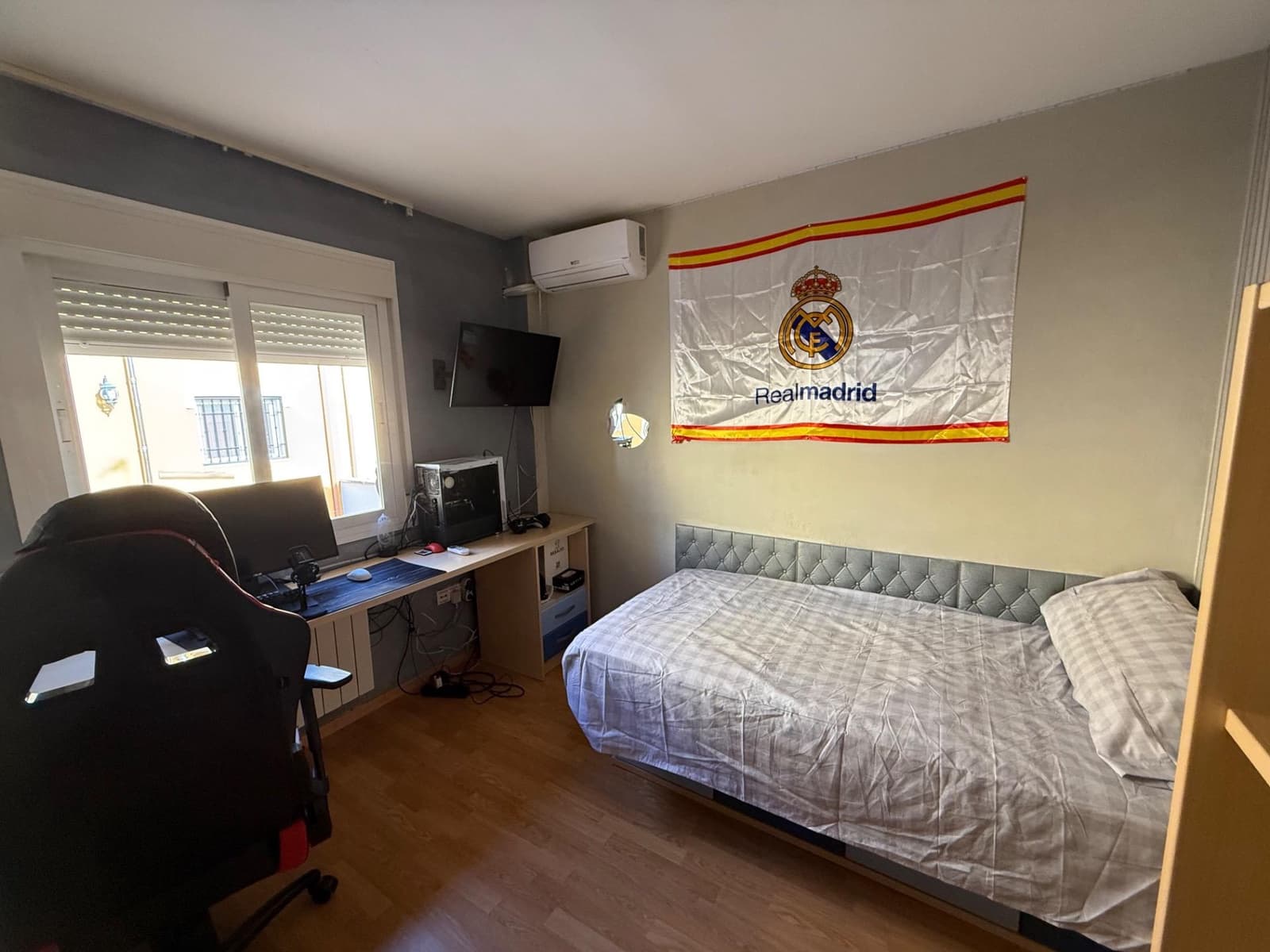 3 makuuhuone Rivitalo myytävänä paikassa Gojar mukana 
autotalli - 229 900 € (Ref: 9611648)