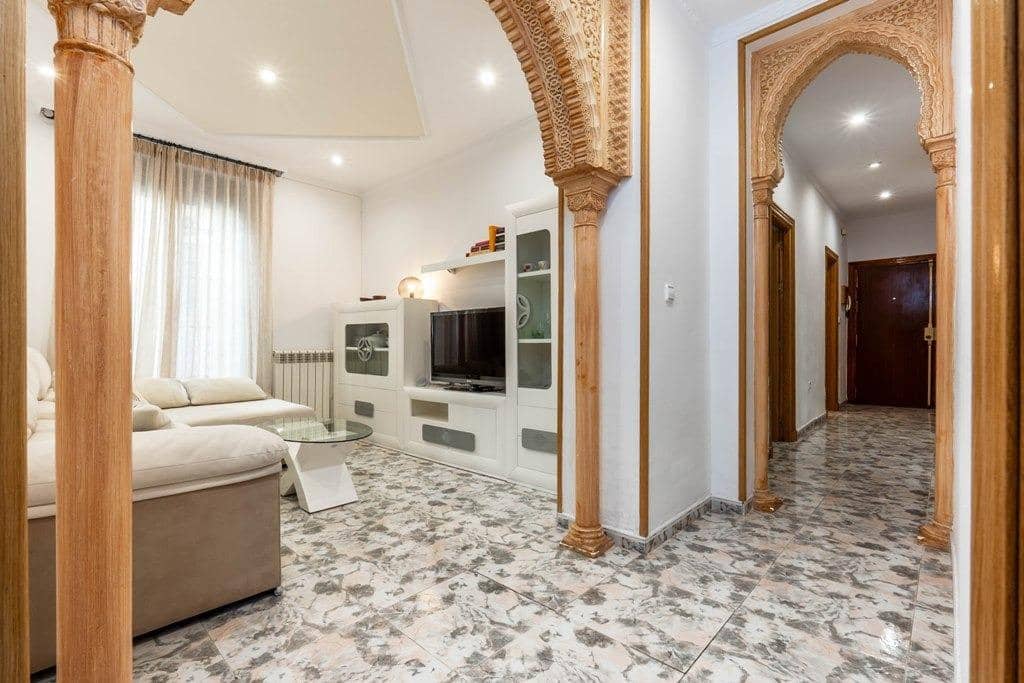 3 soverom Leilighet til salgs i Granada by - € 290 000 (Ref: 9611649)