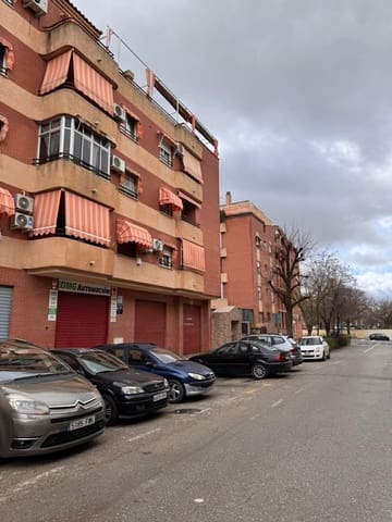 Comercial para venda em Granada cidade - 60 000 € (Ref: 9611650)