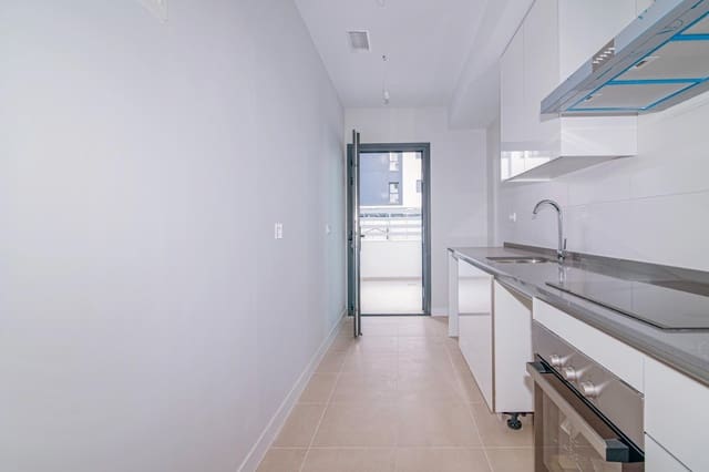 4 bedroom Flat for sale in Camino de Ronda - Rosaleda, Granada city with pool garage - € 395,000 (Ref: 9611651)