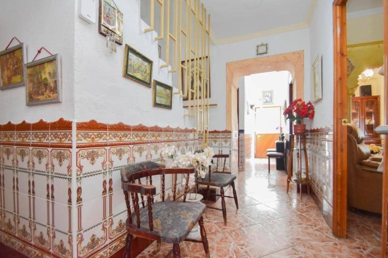 3 soverom Finca/Herregård til salgs i Atarfe med garasje - € 159 900 (Ref: 9611657)