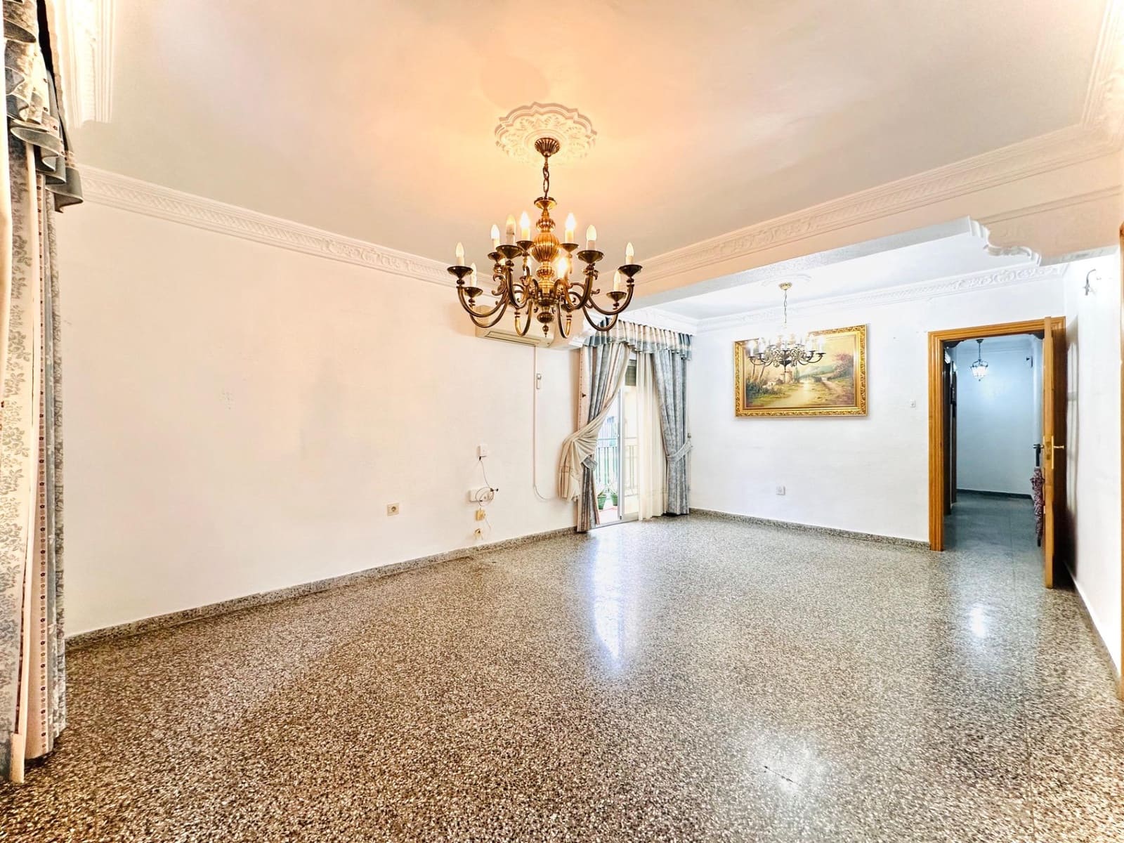 5 sypialnia Dom na sprzedaż w Maracena z garażem - 238 000 € (Ref: 9611659)