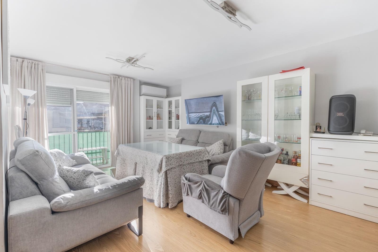 Piso de 3 habitaciones en Armilla en venta - 207.000 € (Ref: 9615822)