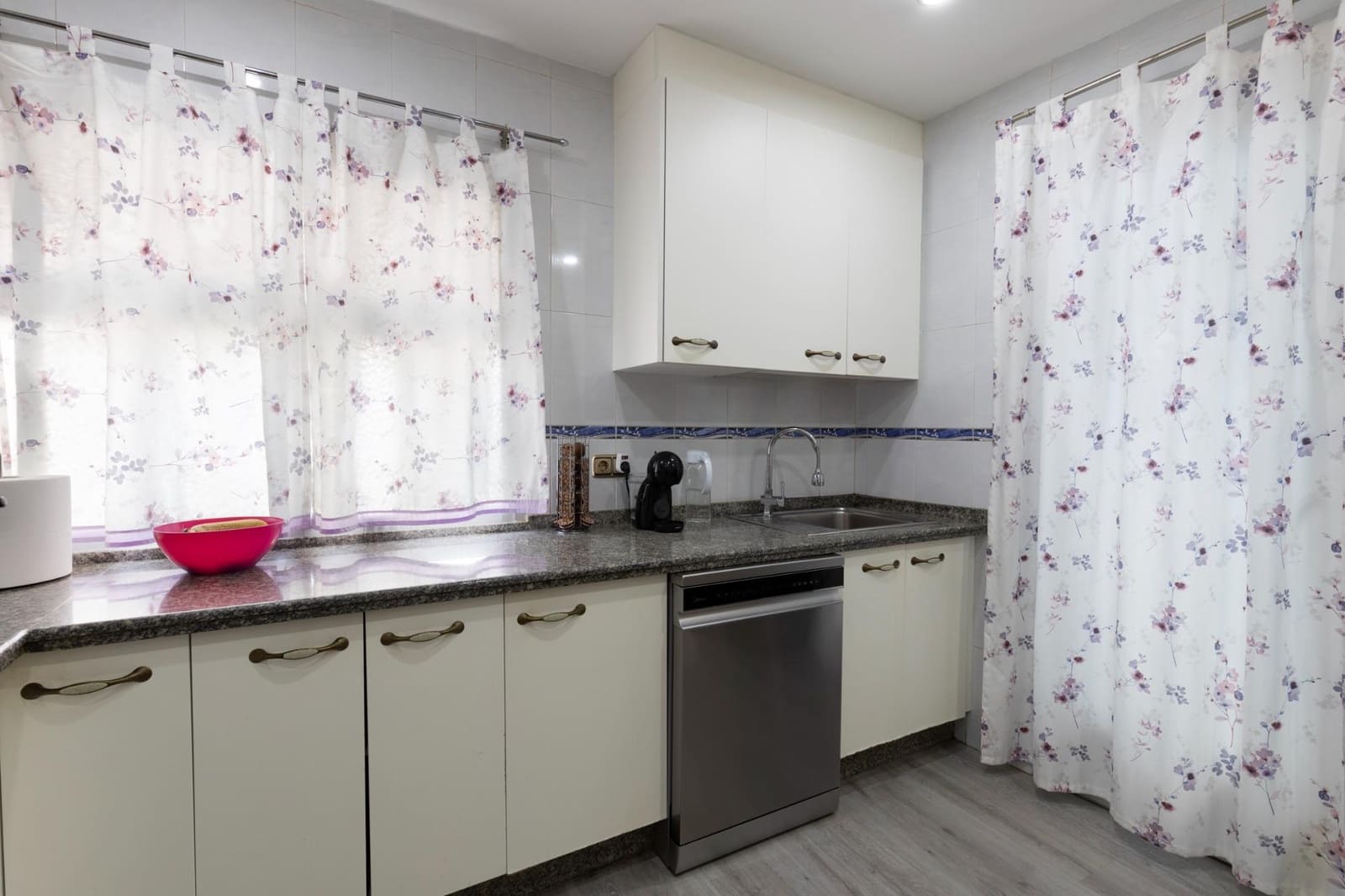 Piso de 3 habitaciones en Armilla en venta - 207.000 € (Ref: 9615822)