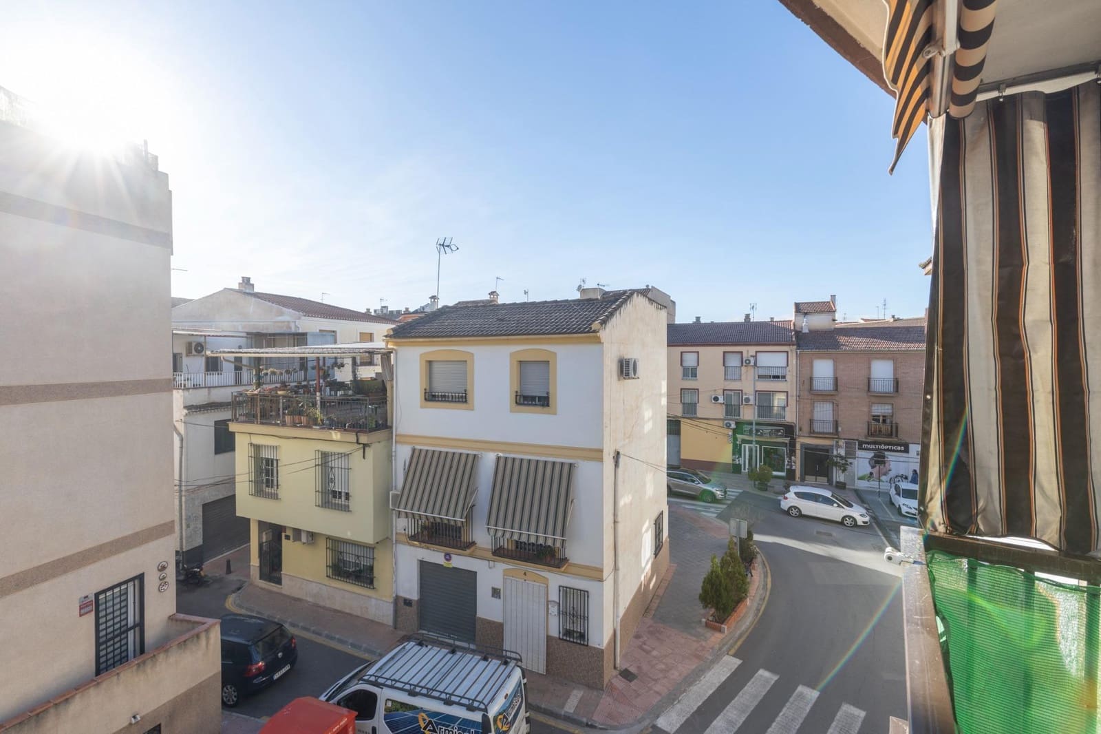 Piso de 3 habitaciones en Armilla en venta - 207.000 € (Ref: 9615822)