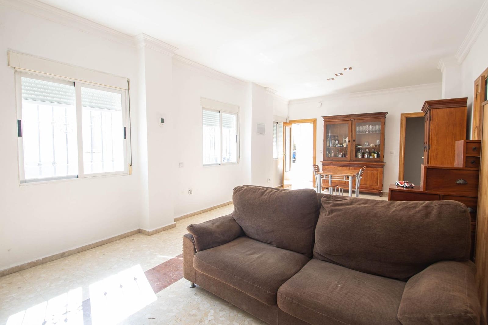 5 soveværelse Rækkehus til salg i Santa Fe med garage - € 158.000 (Ref: 9615823)