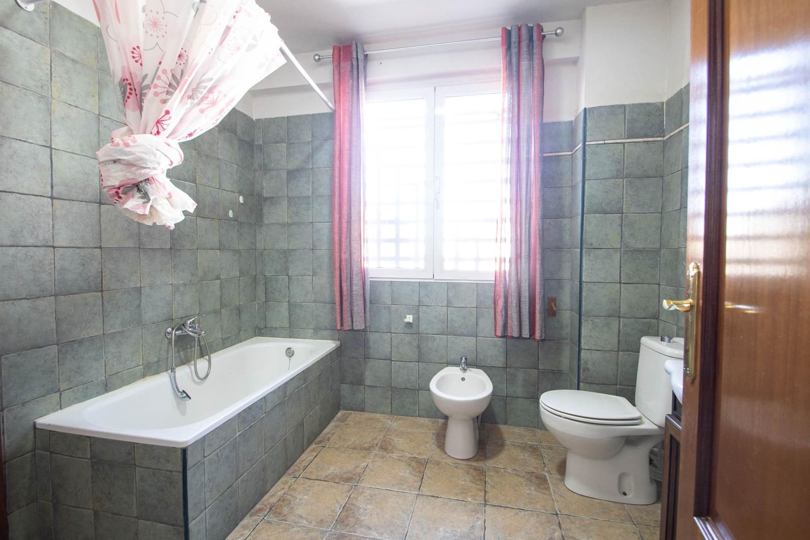 5 soveværelse Rækkehus til salg i Santa Fe med garage - € 158.000 (Ref: 9615823)