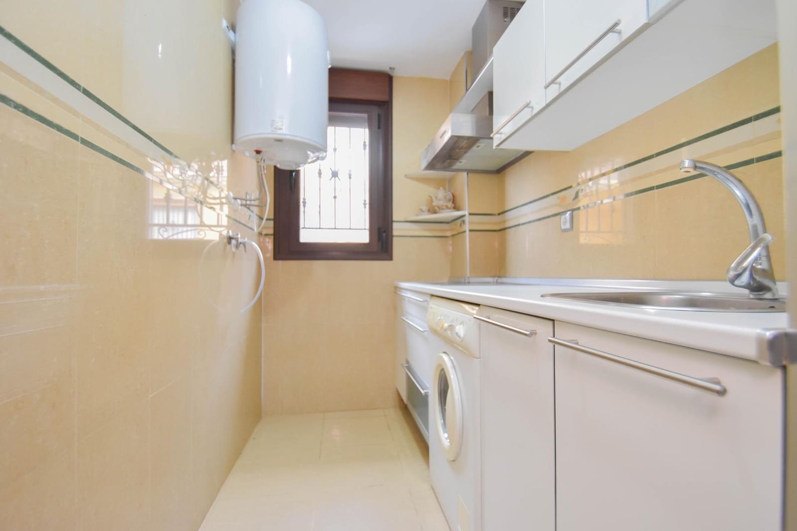 1 soveværelse Lejlighed til salg i Atarfe - € 98.000 (Ref: 9625810)