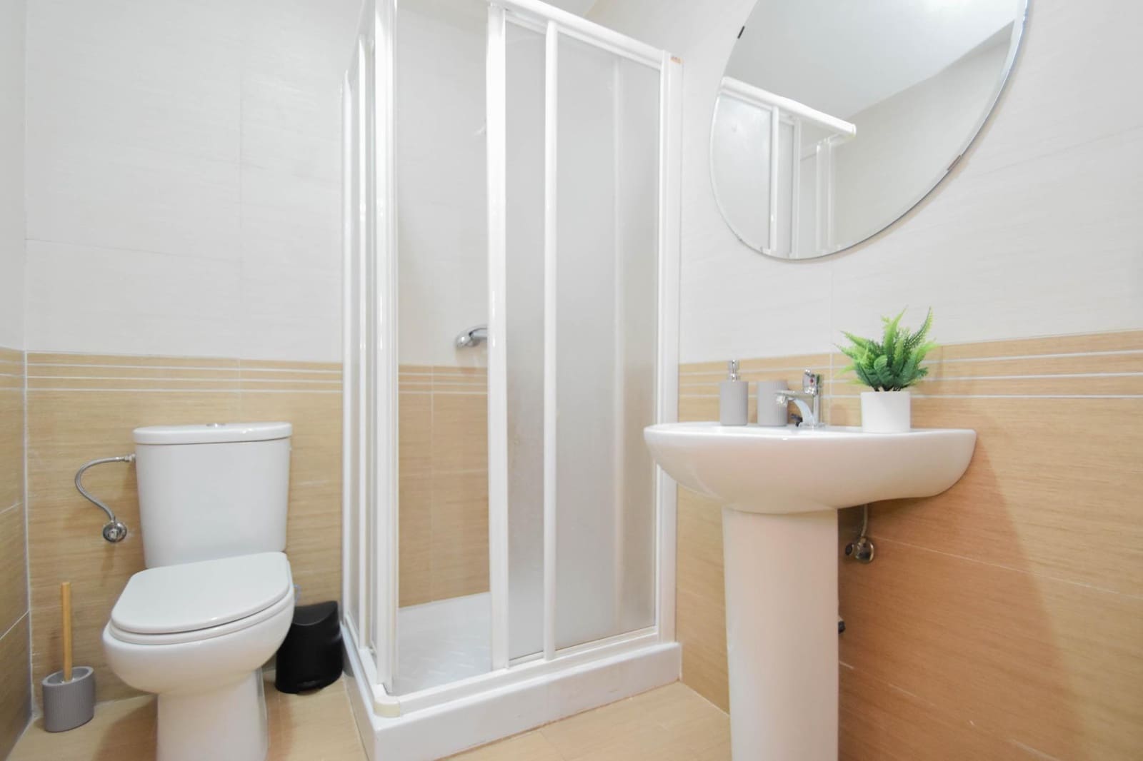 1 soveværelse Lejlighed til salg i Atarfe - € 98.000 (Ref: 9625810)