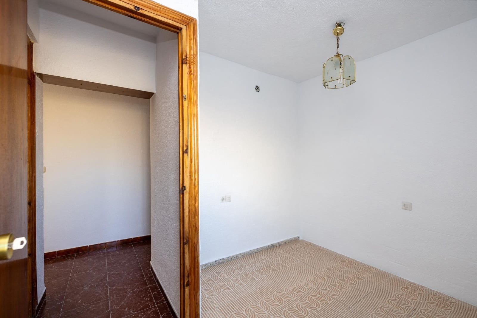 Apartamento de 4 habitaciones en Cenes de la Vega en venta - 148.000 € (Ref: 9634415)