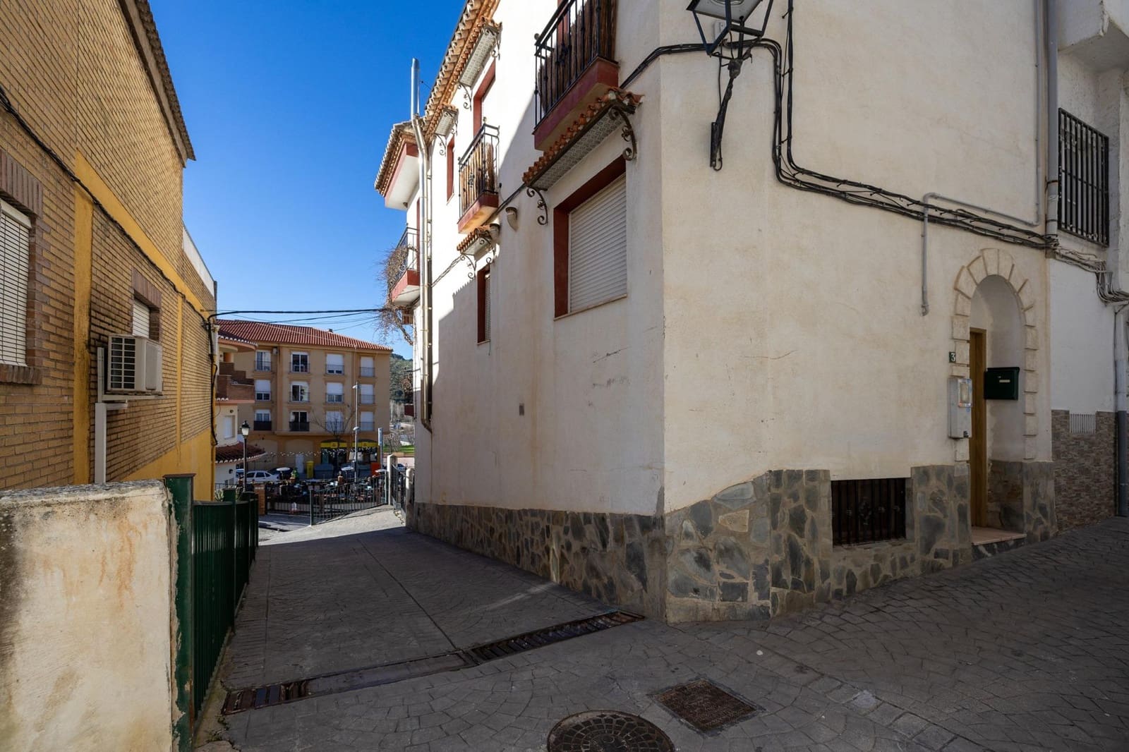 Apartamento de 4 habitaciones en Cenes de la Vega en venta - 148.000 € (Ref: 9634415)