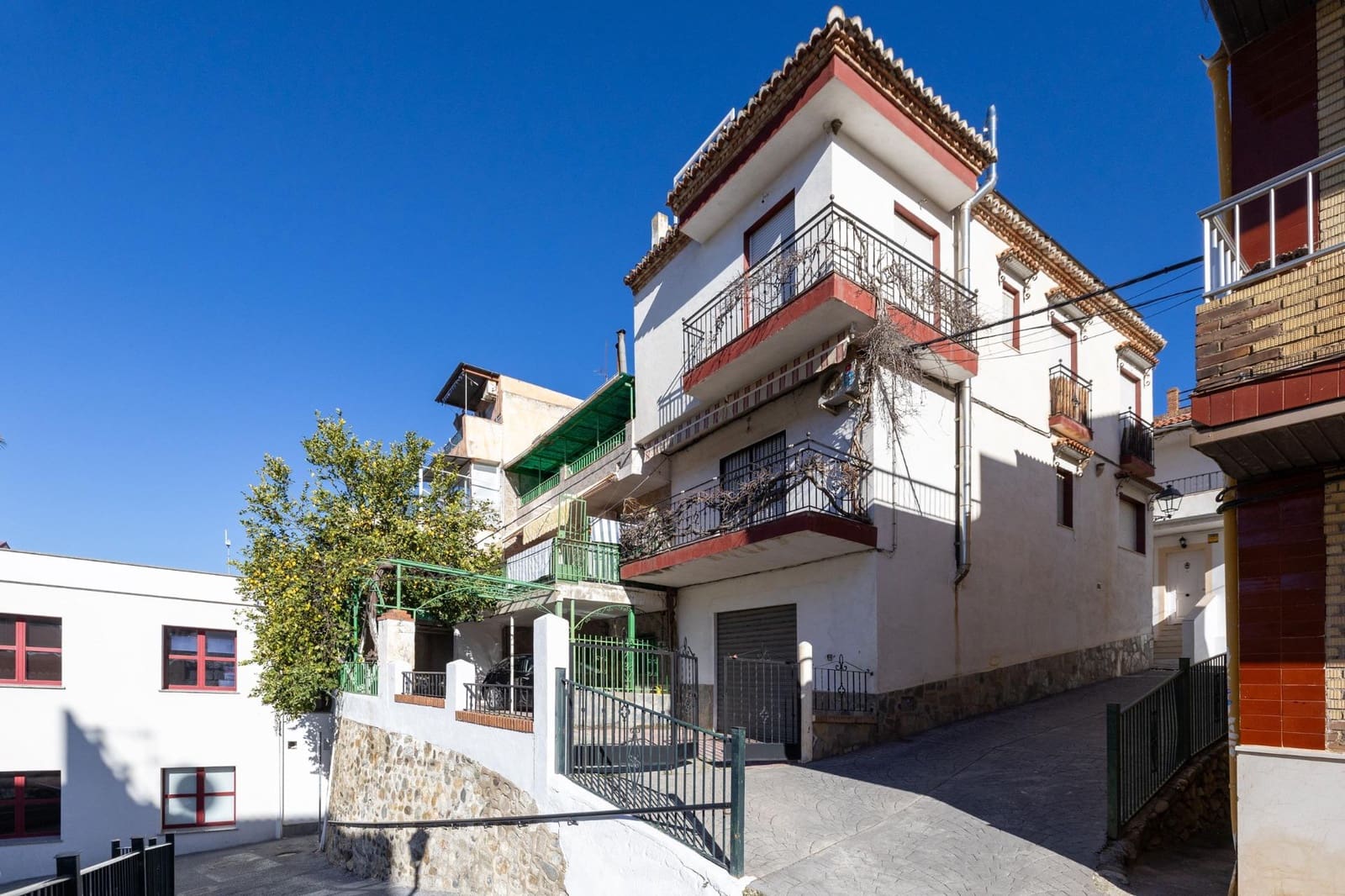 Apartamento de 4 habitaciones en Cenes de la Vega en venta - 148.000 € (Ref: 9634415)