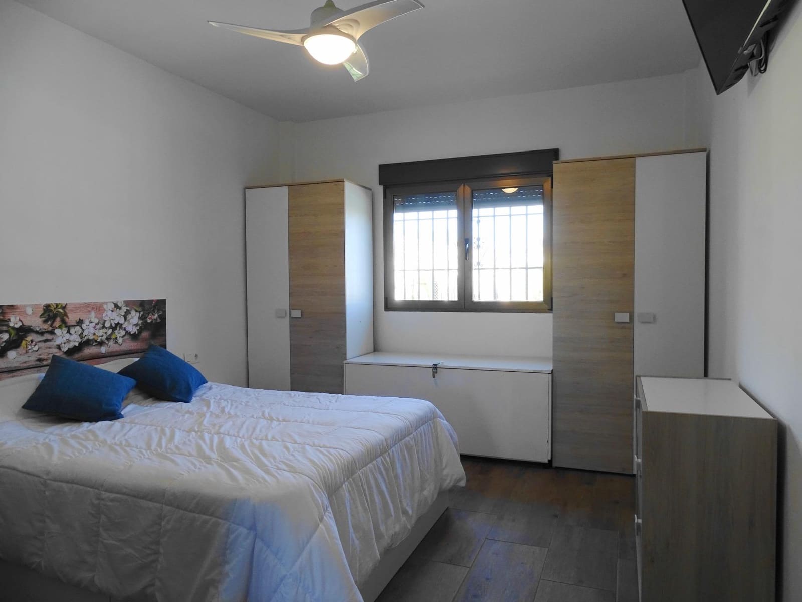 5 slaapkamer Villa te koop in Atarfe met zwembad garage - € 450.000 (Ref: 9637718)