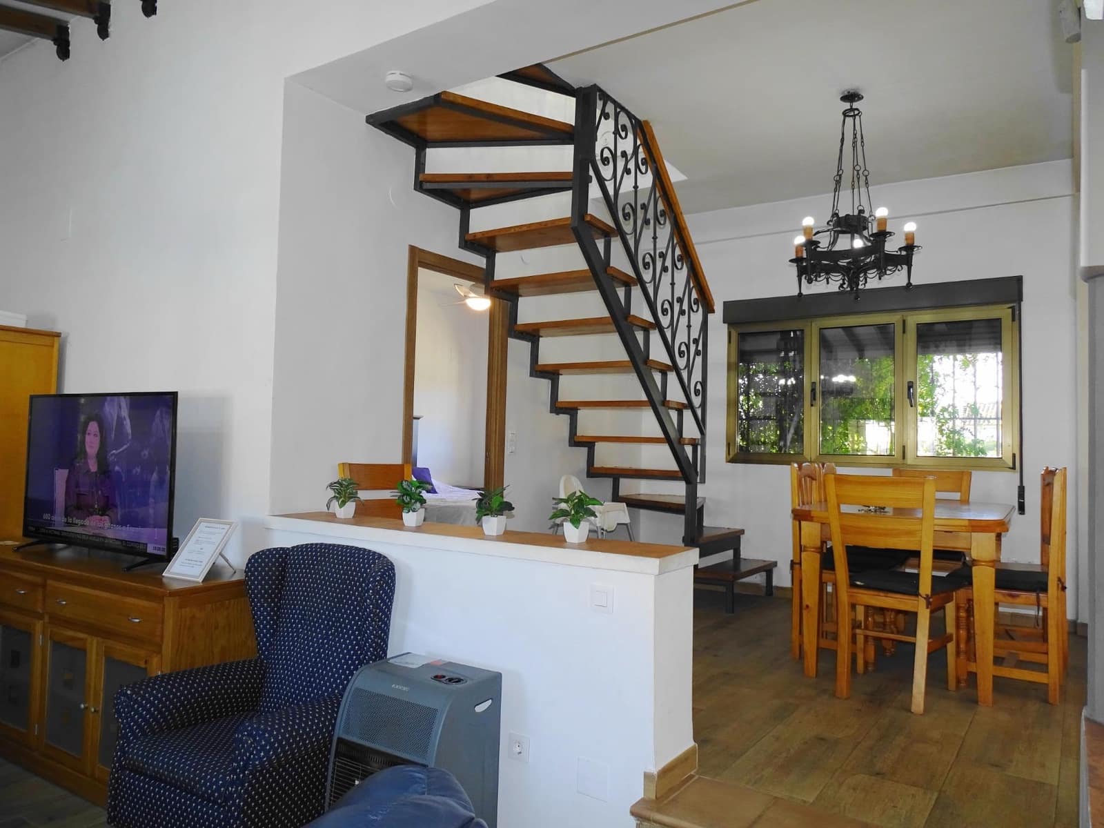 5 slaapkamer Villa te koop in Atarfe met zwembad garage - € 450.000 (Ref: 9637718)