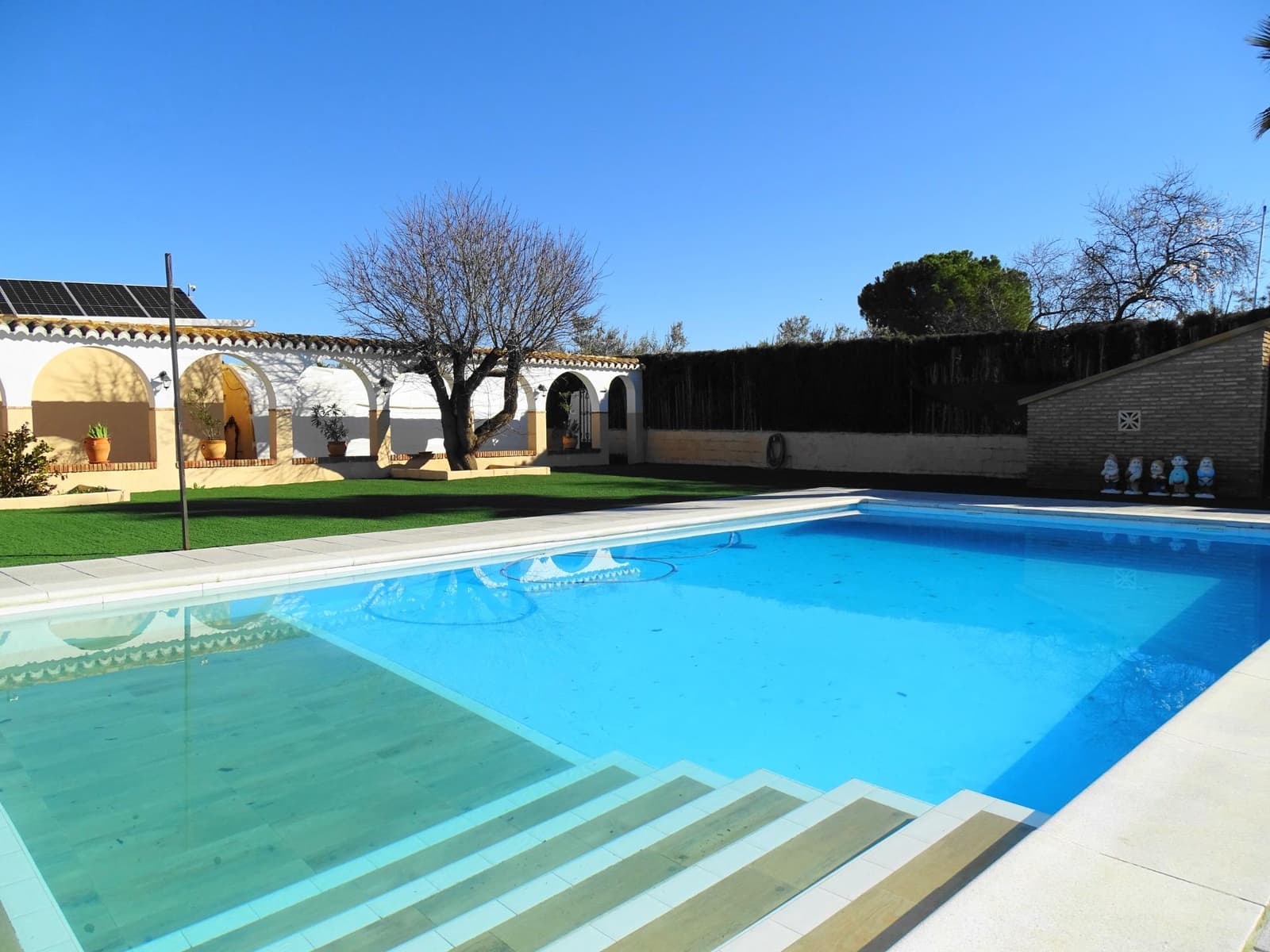 5 slaapkamer Villa te koop in Atarfe met zwembad garage - € 450.000 (Ref: 9637718)