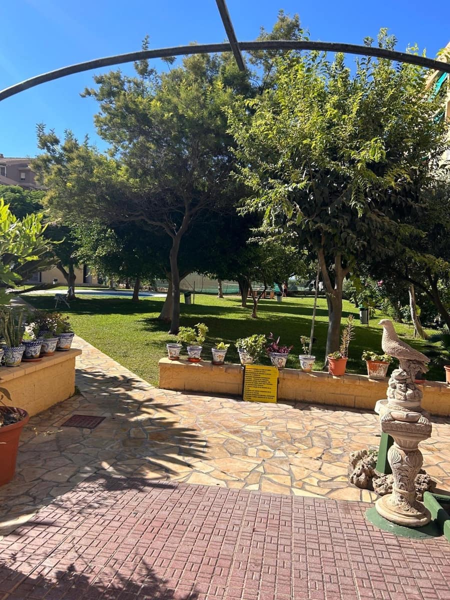 4 soverom Leilighet til salgs i Salobrena med svømmebasseng - € 350 000 (Ref: 9645147)