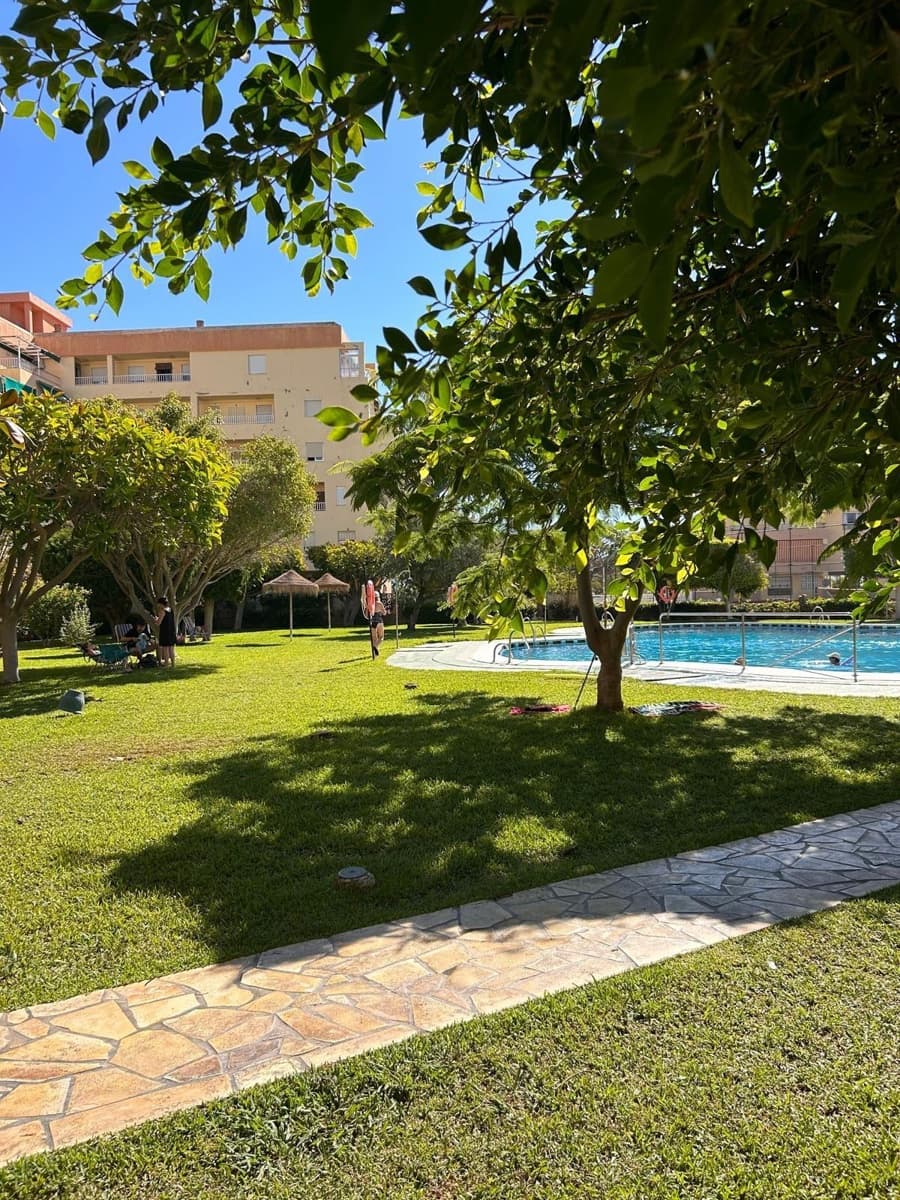 4 soverom Leilighet til salgs i Salobrena med svømmebasseng - € 350 000 (Ref: 9645147)