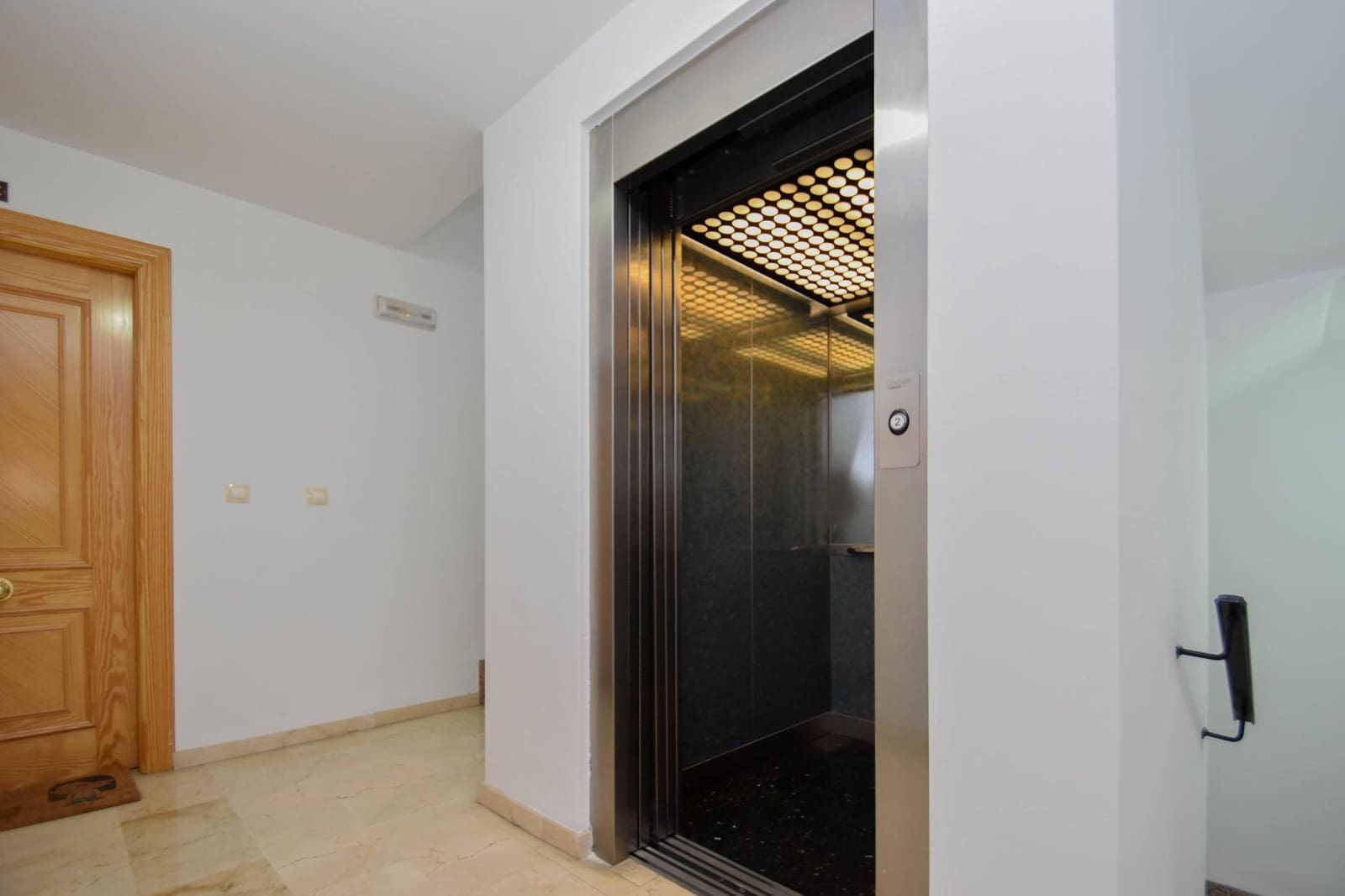 2 Zimmer Wohnung zu verkaufen in Atarfe mit Garage - 133.990 € (Ref: 9645148)