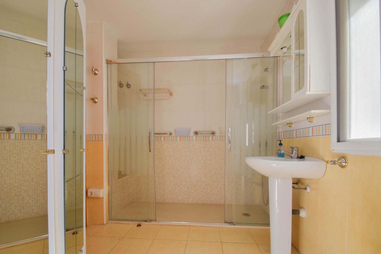 2 Zimmer Wohnung zu verkaufen in Atarfe mit Garage - 133.990 € (Ref: 9645148)