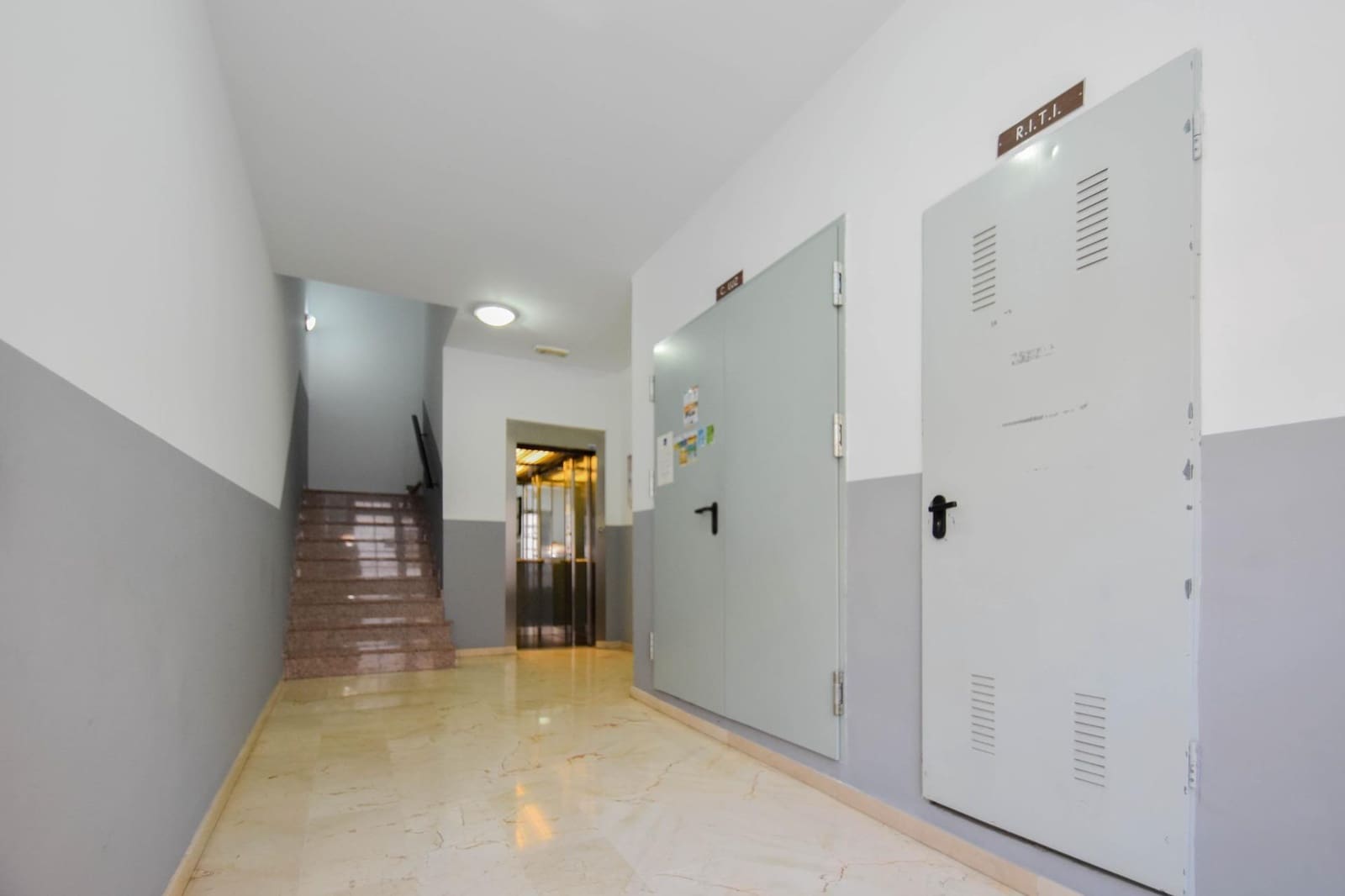 2 Zimmer Wohnung zu verkaufen in Atarfe mit Garage - 133.990 € (Ref: 9645148)