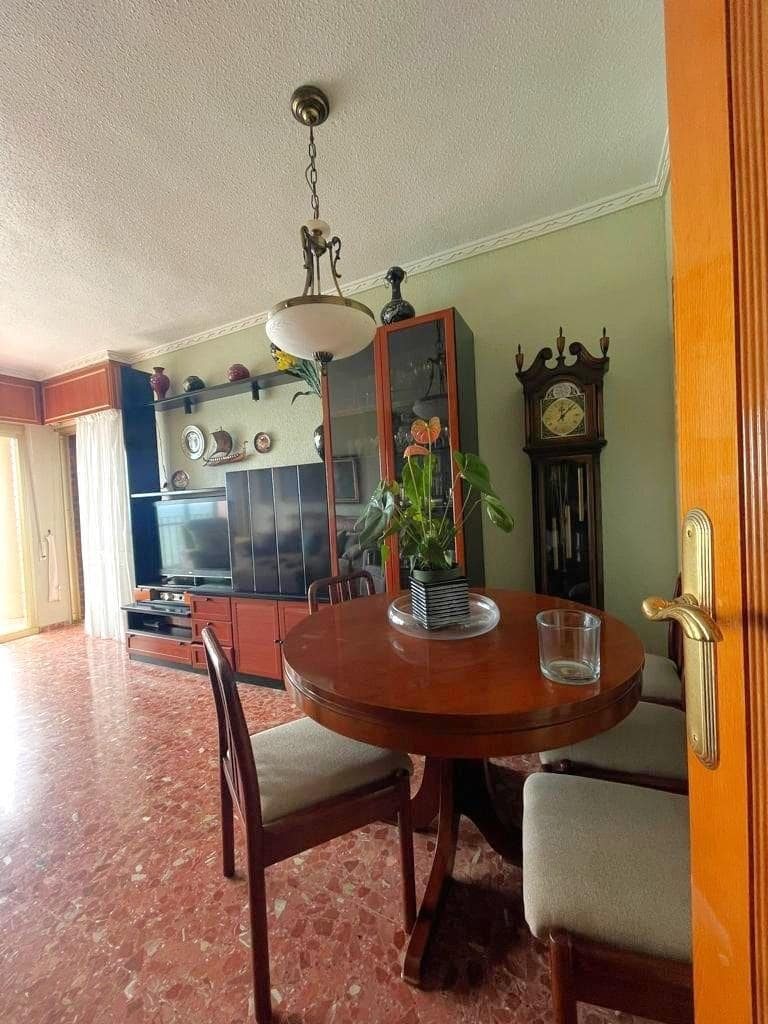 4 slaapkamer Flat te koop in Torrevieja - € 475.000 (Ref: 9666668)
