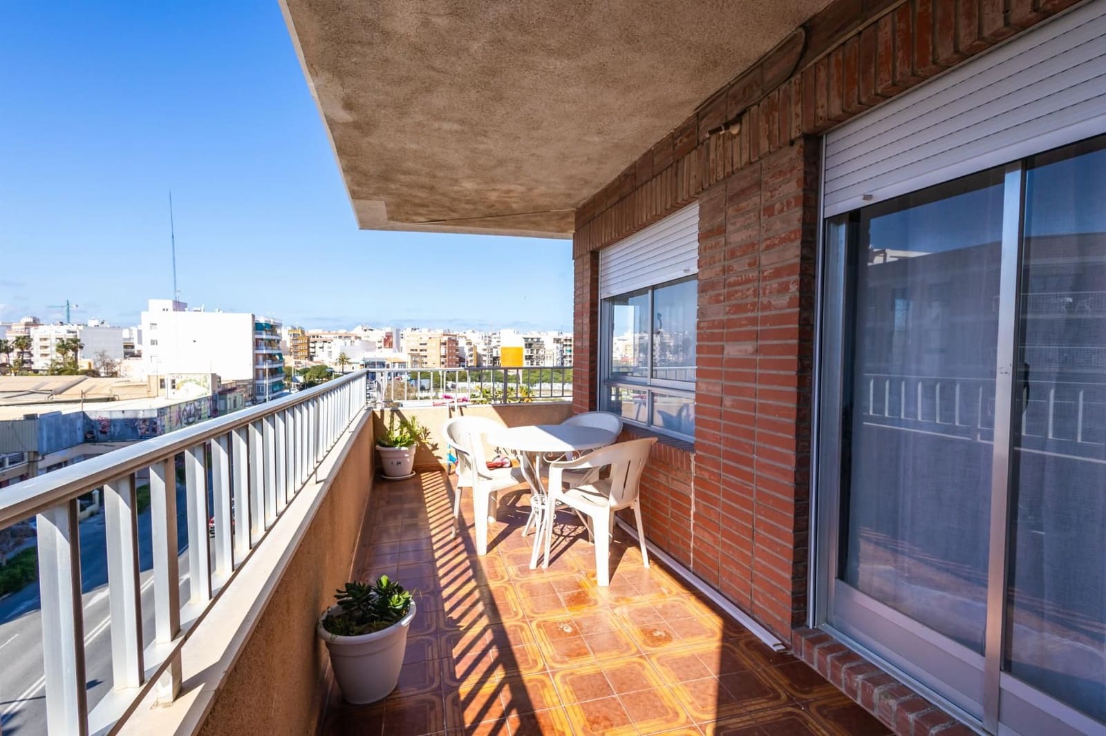 2 bedroom Apartment for sale in Torrevieja - € 167,000 (Ref: 9674342)