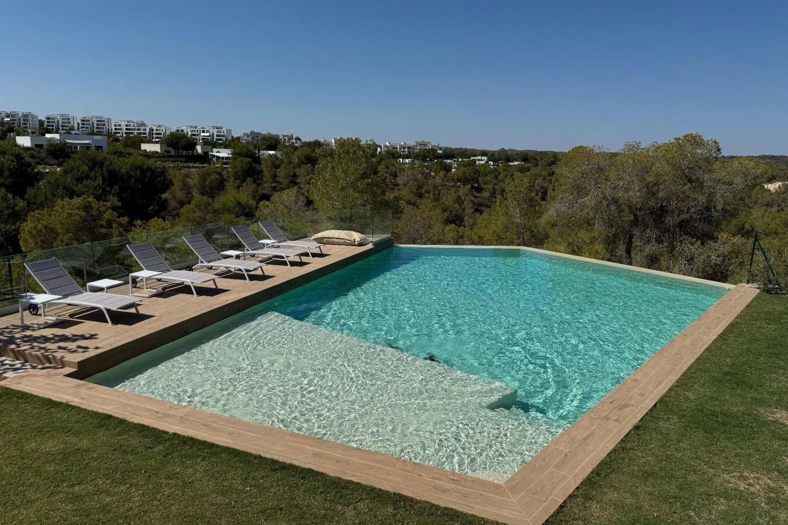 2 soveværelse Lejlighed til salg i Las Colinas Golf med swimmingpool garage - € 395.000 (Ref: 9674351)