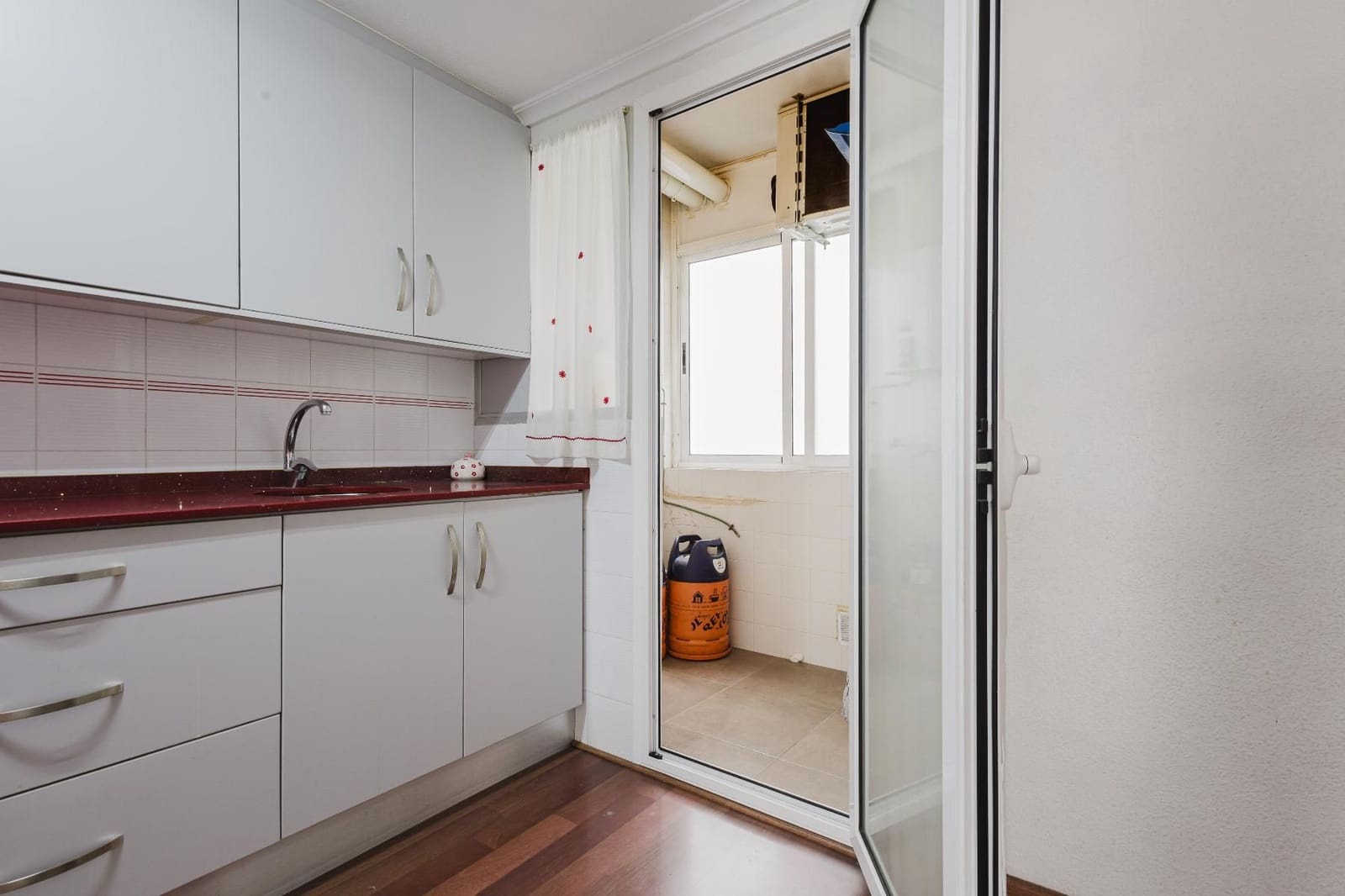 Apartamento de 3 habitaciones en Torrevieja en venta - 164.900 € (Ref: 9674353)