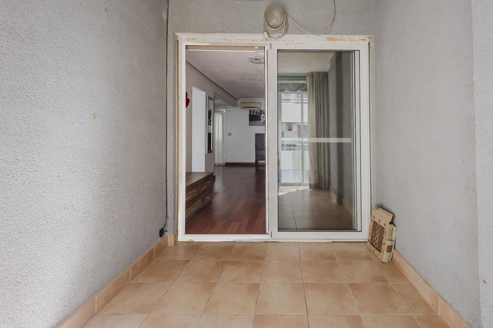 Apartamento de 3 habitaciones en Torrevieja en venta - 164.900 € (Ref: 9674353)