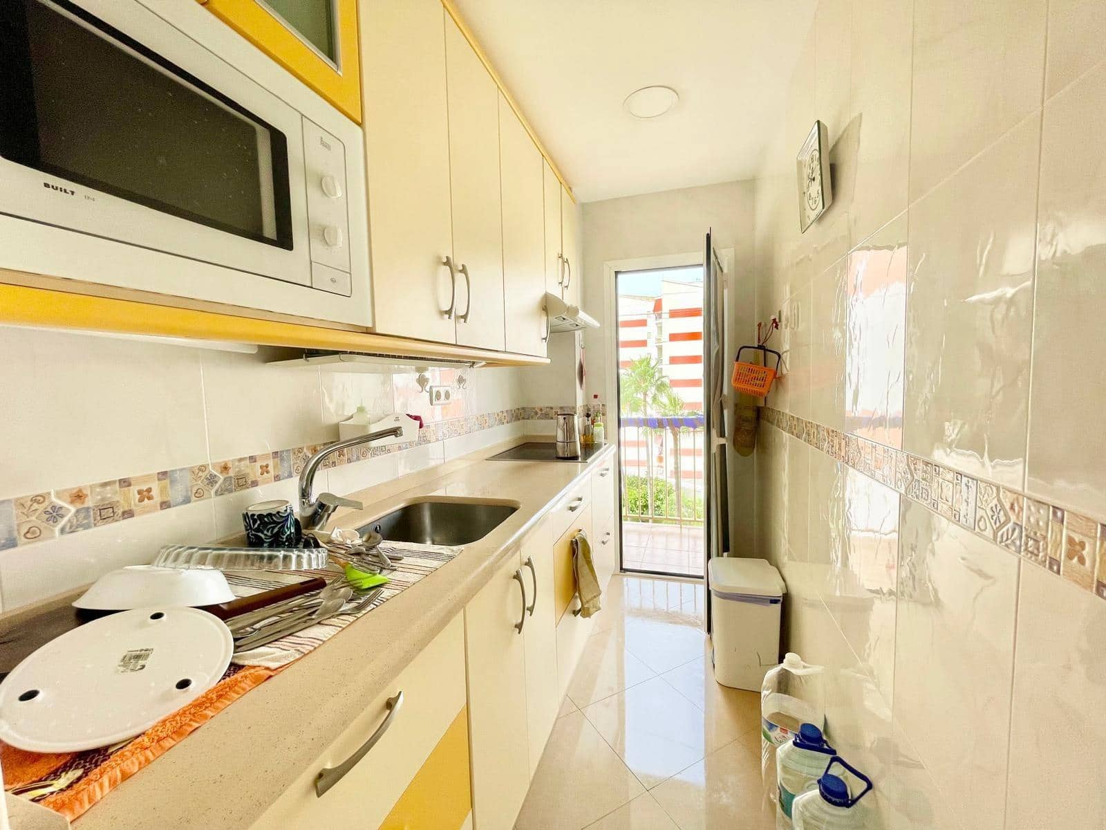 1 sypialnia Apartament na sprzedaż w Salobrena z basenem - 200 000 € (Ref: 9674358)