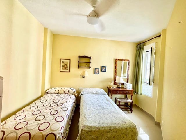 1 sypialnia Apartament na sprzedaż w Salobreña z basenem - 200 000 € (Ref: 9674358)