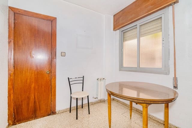 Piso de 5 habitaciones en Centro, Granada ciudad en venta - 360.000 € (Ref: 9674360)