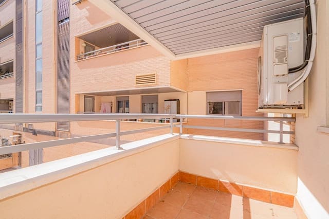 2 slaapkamer Flat te koop in Campus de la Salud, Granada stad met zwembad garage - € 362.000 (Ref: 9674361)