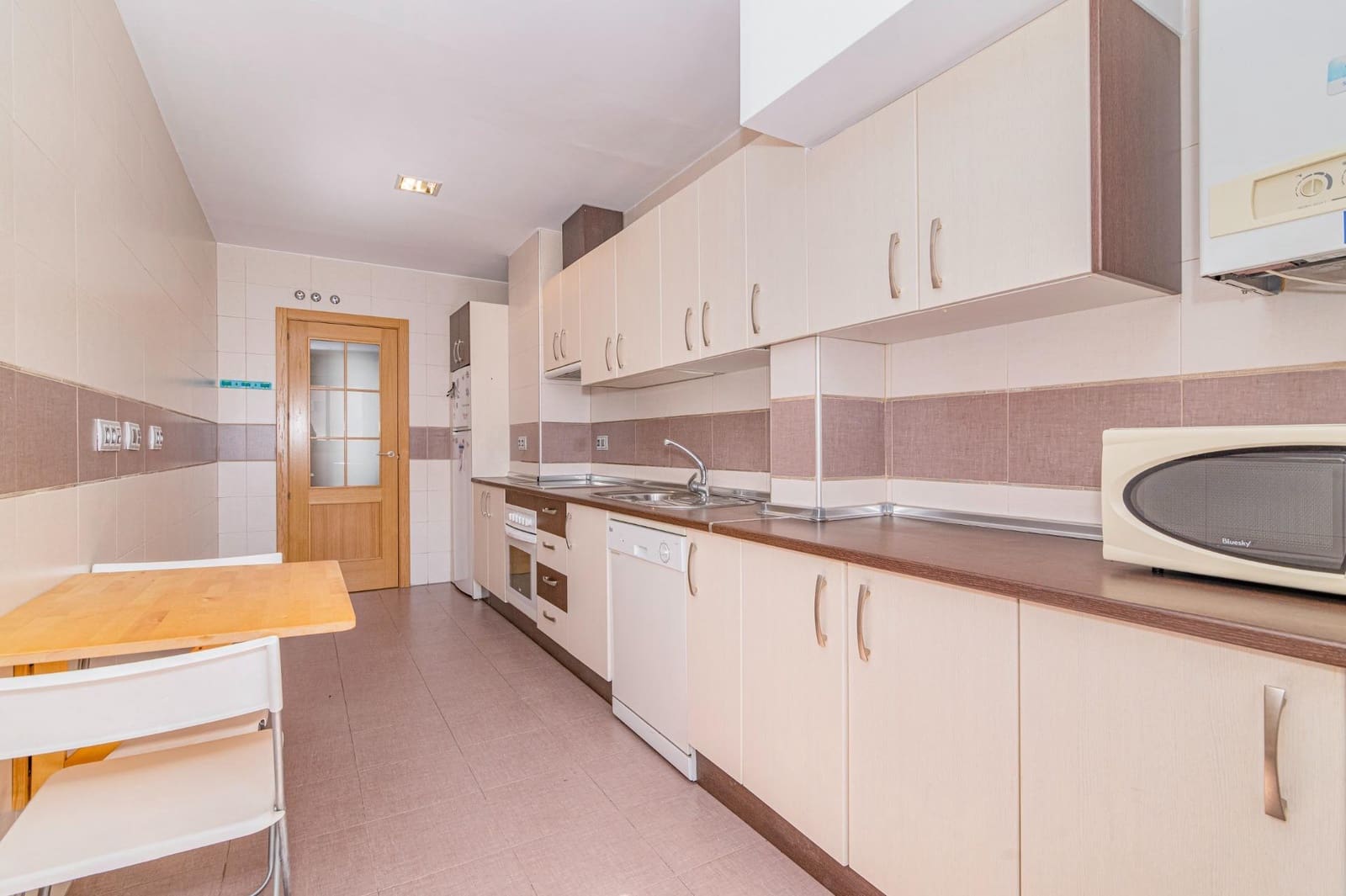 2 slaapkamer Flat te koop in Granada stad met zwembad garage - € 362.000 (Ref: 9674361)