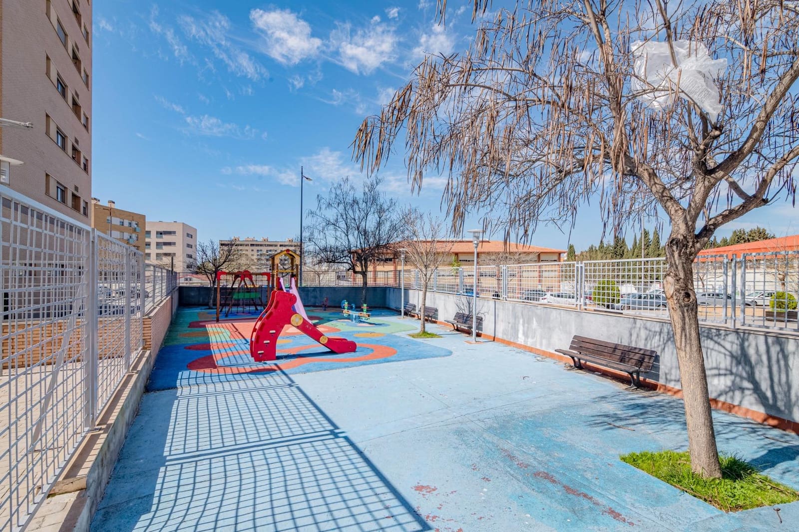 2 slaapkamer Flat te koop in Granada stad met zwembad garage - € 362.000 (Ref: 9674361)