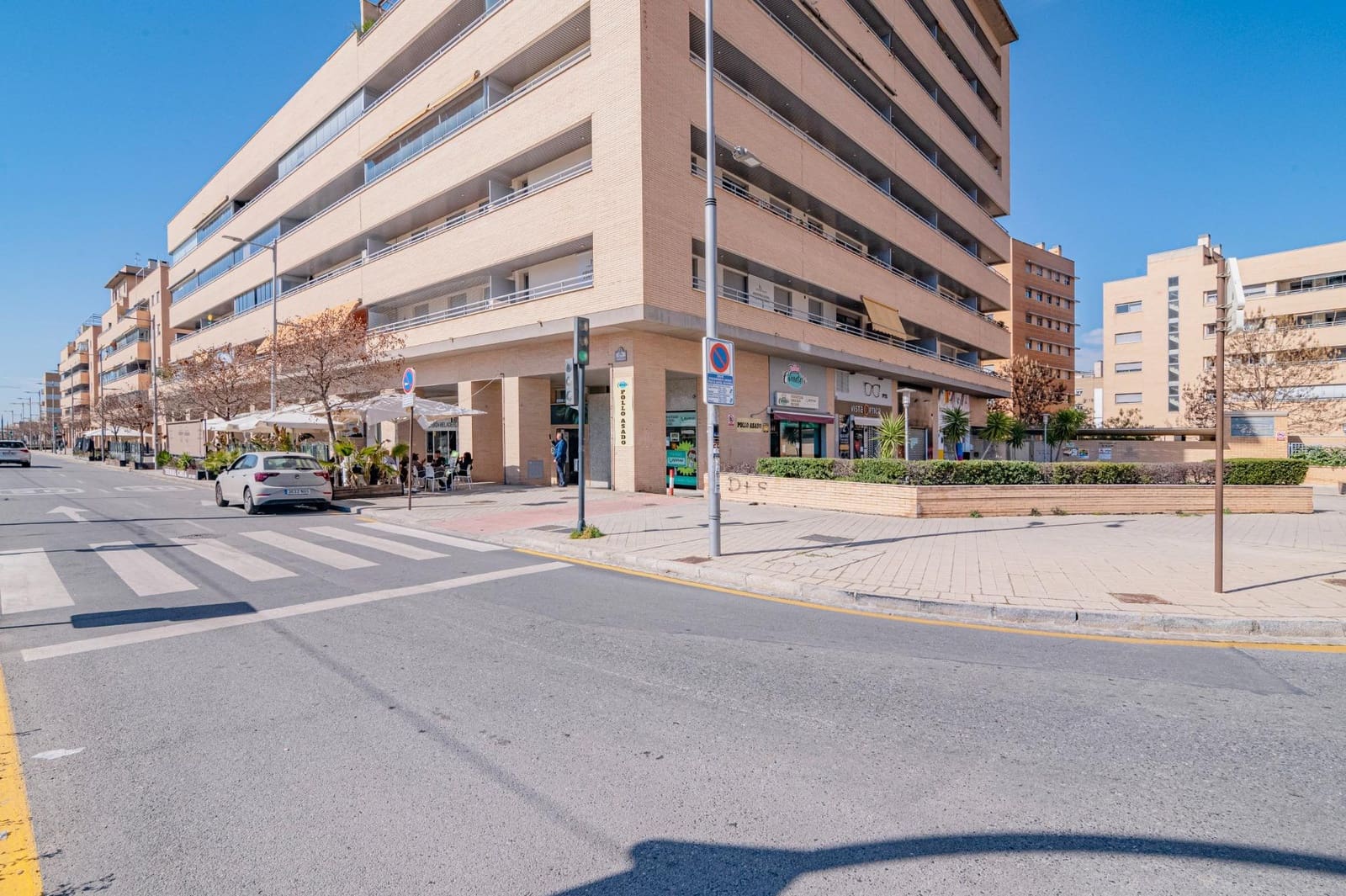 2 slaapkamer Flat te koop in Granada stad met zwembad garage - € 362.000 (Ref: 9674361)