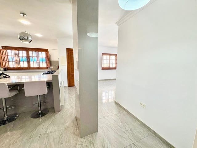 2 bedroom Terraced Villa for sale in Salobreña with garage - € 285,000 (Ref: 9674363)